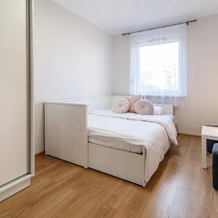 Partynice Lila House Apartment Wroclaw